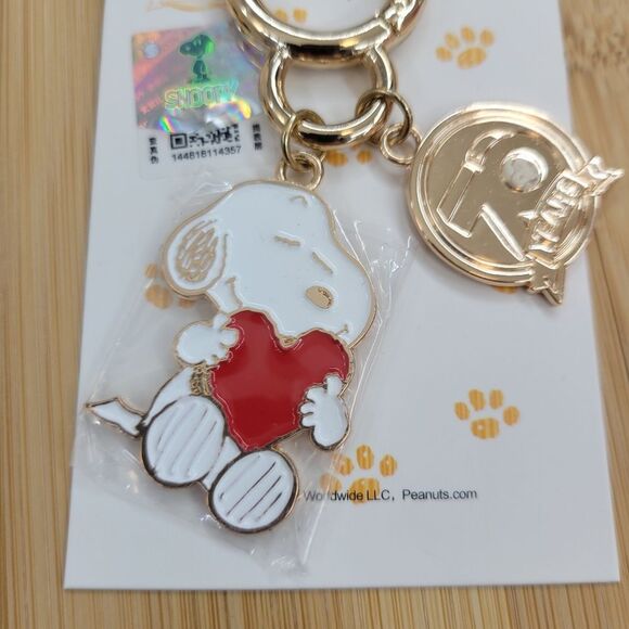 Brand New 70th Anniversary Peanuts Snoopy Keychain - Picture 3 of 8